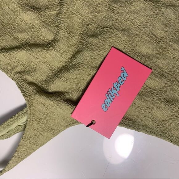 COPY - Edikted textured cut out bodysuit in green - Picture 10 of 11